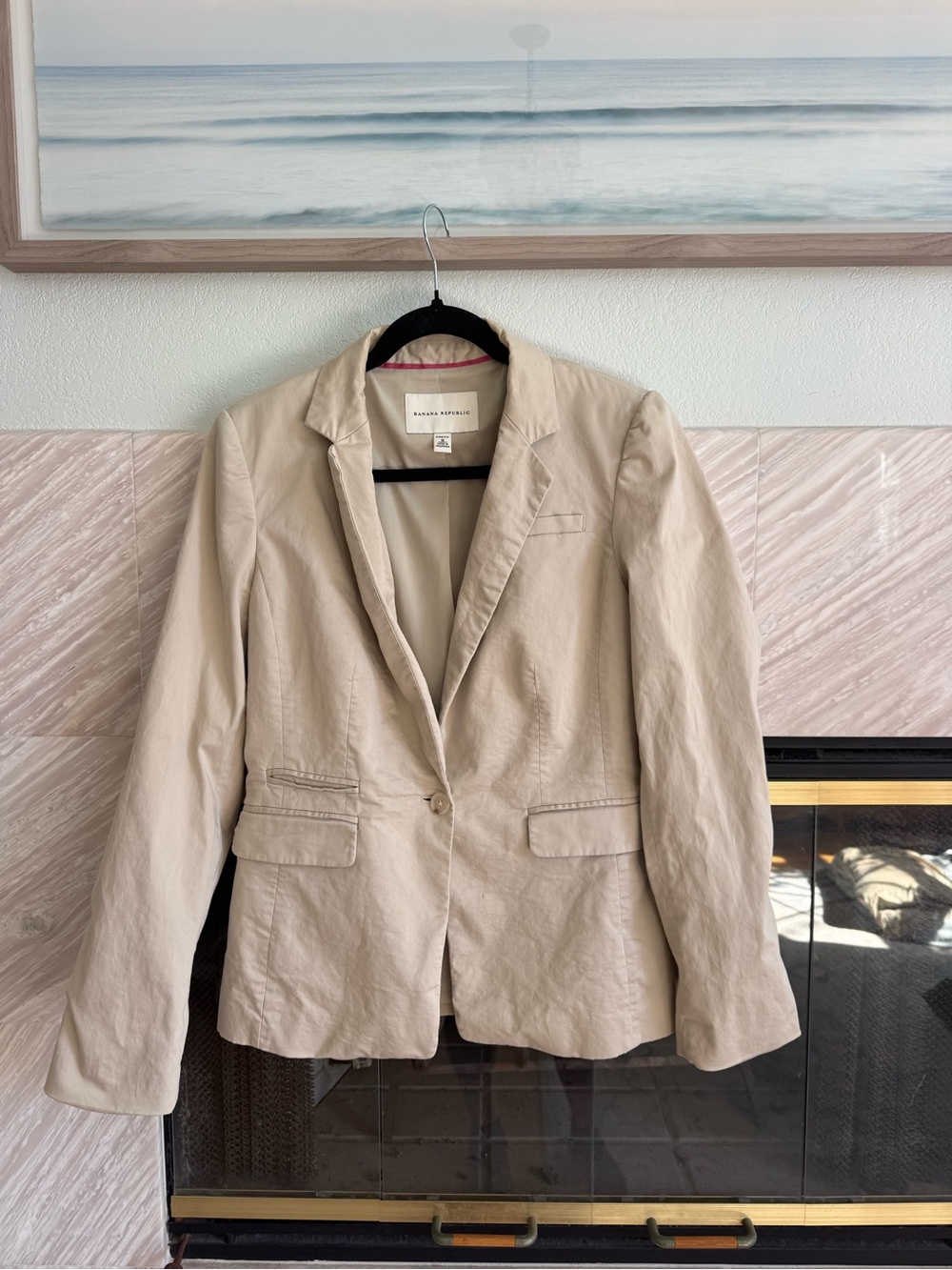Banana Republic Women’s Beige Tailored Blazer